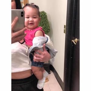 Meet your Posher, Elizabeth